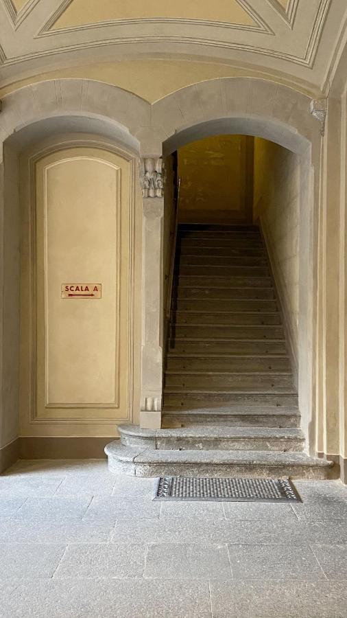 Fascinating Central Hideaway In A Physicist'S Home Комо Екстериор снимка