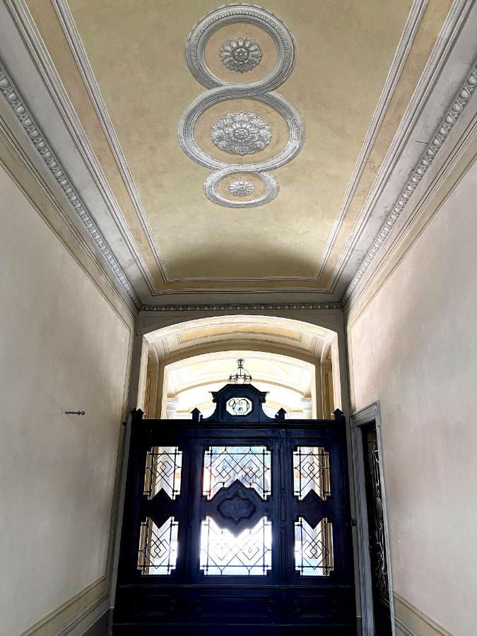Fascinating Central Hideaway In A Physicist'S Home Комо Екстериор снимка